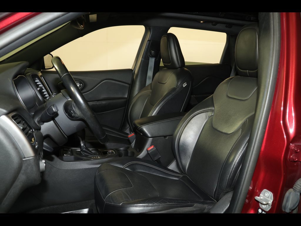 Used 2021 Jeep Cherokee Latitude Lux 80th Anniv w/ Quick Order Package 26U 80TH image 19