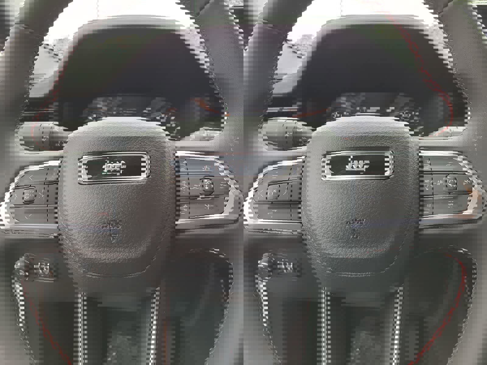 Used 2023 Jeep Compass Trailhawk image 23