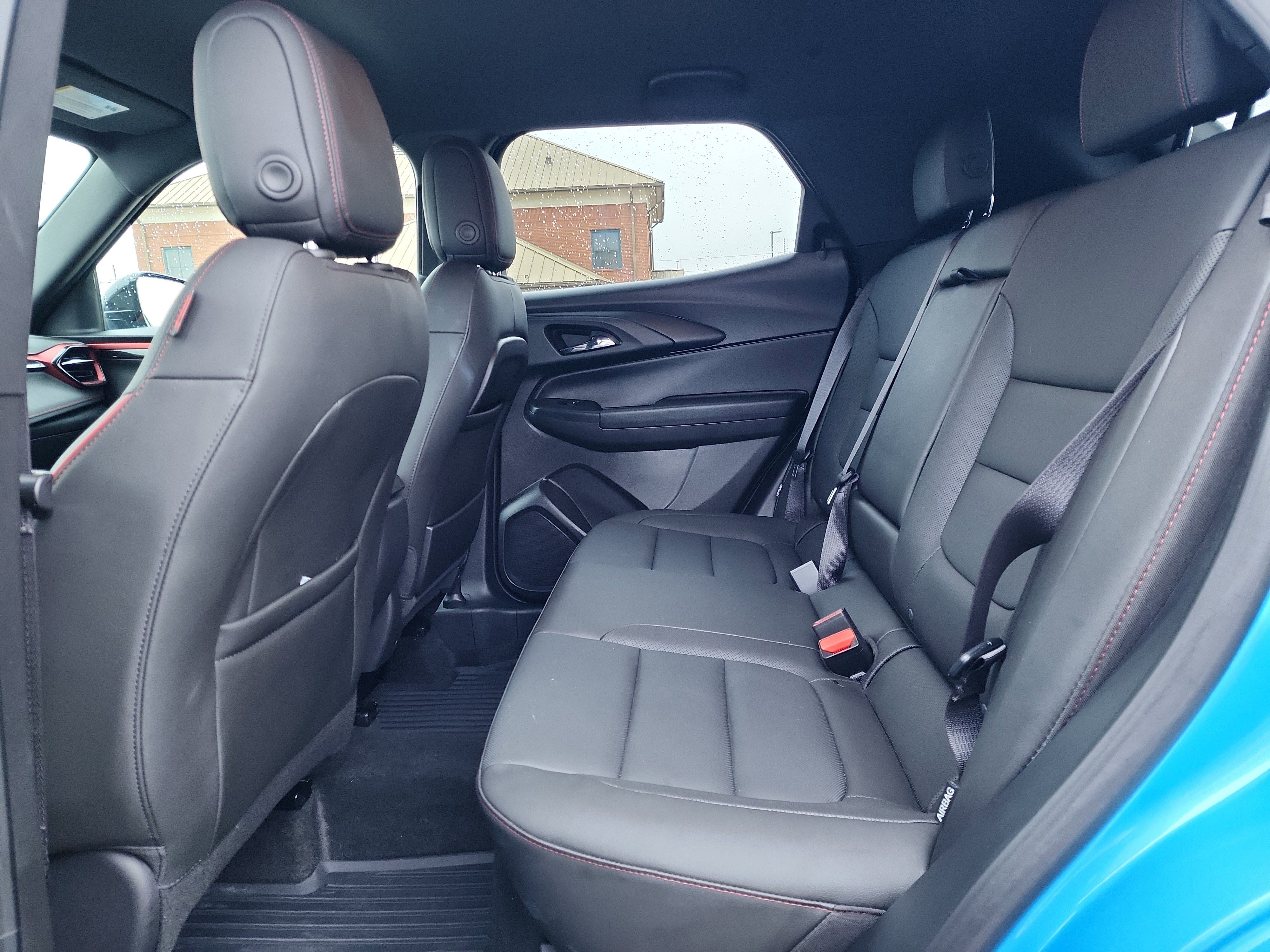 Used 2025 Chevrolet TrailBlazer RS w/ Driver Confidence Package image 11