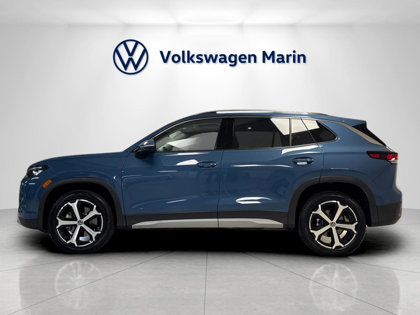 New 2026 Volkswagen Tiguan SE AWD/4WD image 2