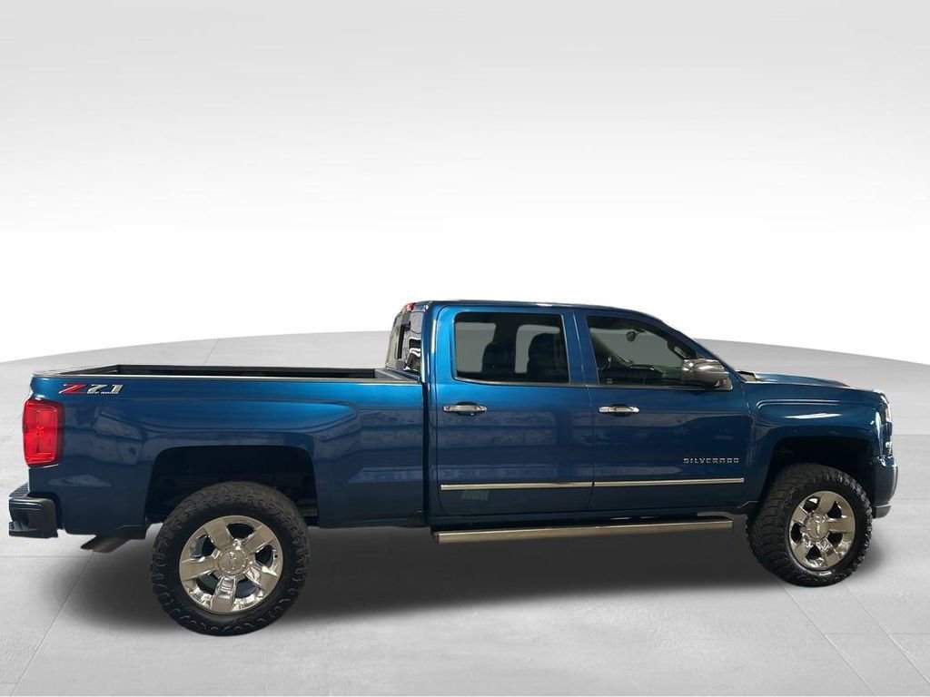 Used 2018 Chevrolet Silverado 1500 LTZ Z71 w/ LTZ Plus Package image 9