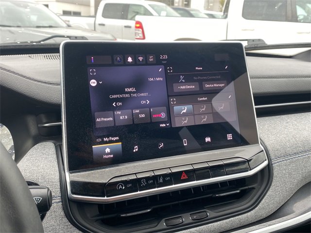 Used 2024 Jeep Compass Latitude image 26