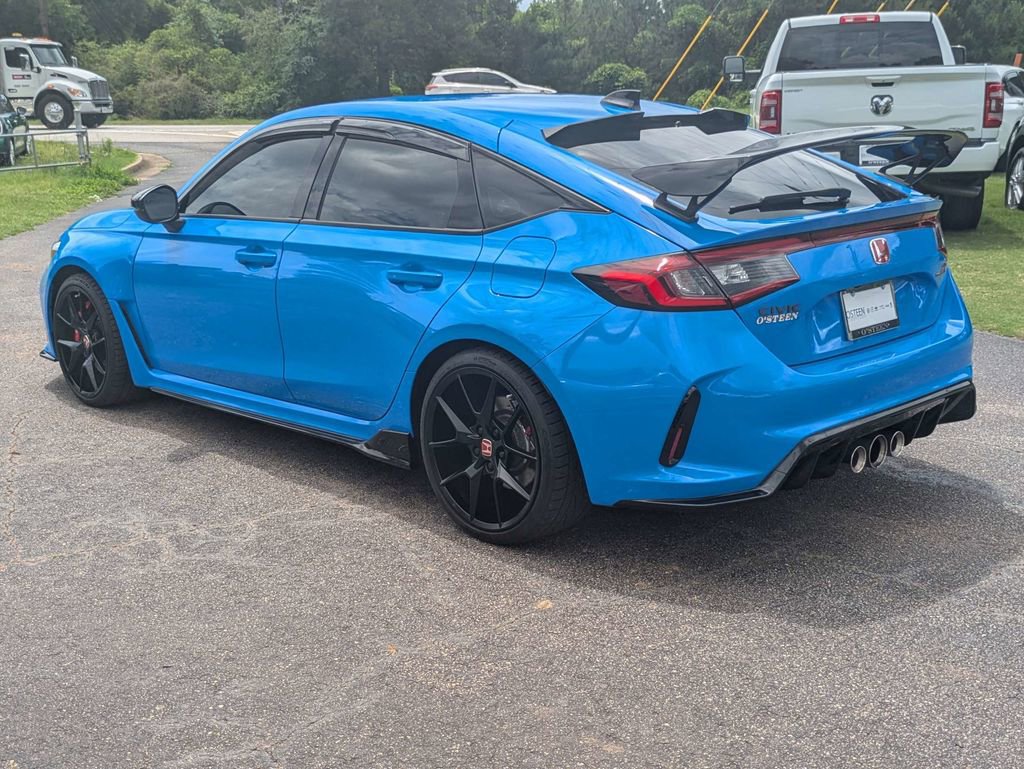 Used 2023 Honda Civic Type R image 4