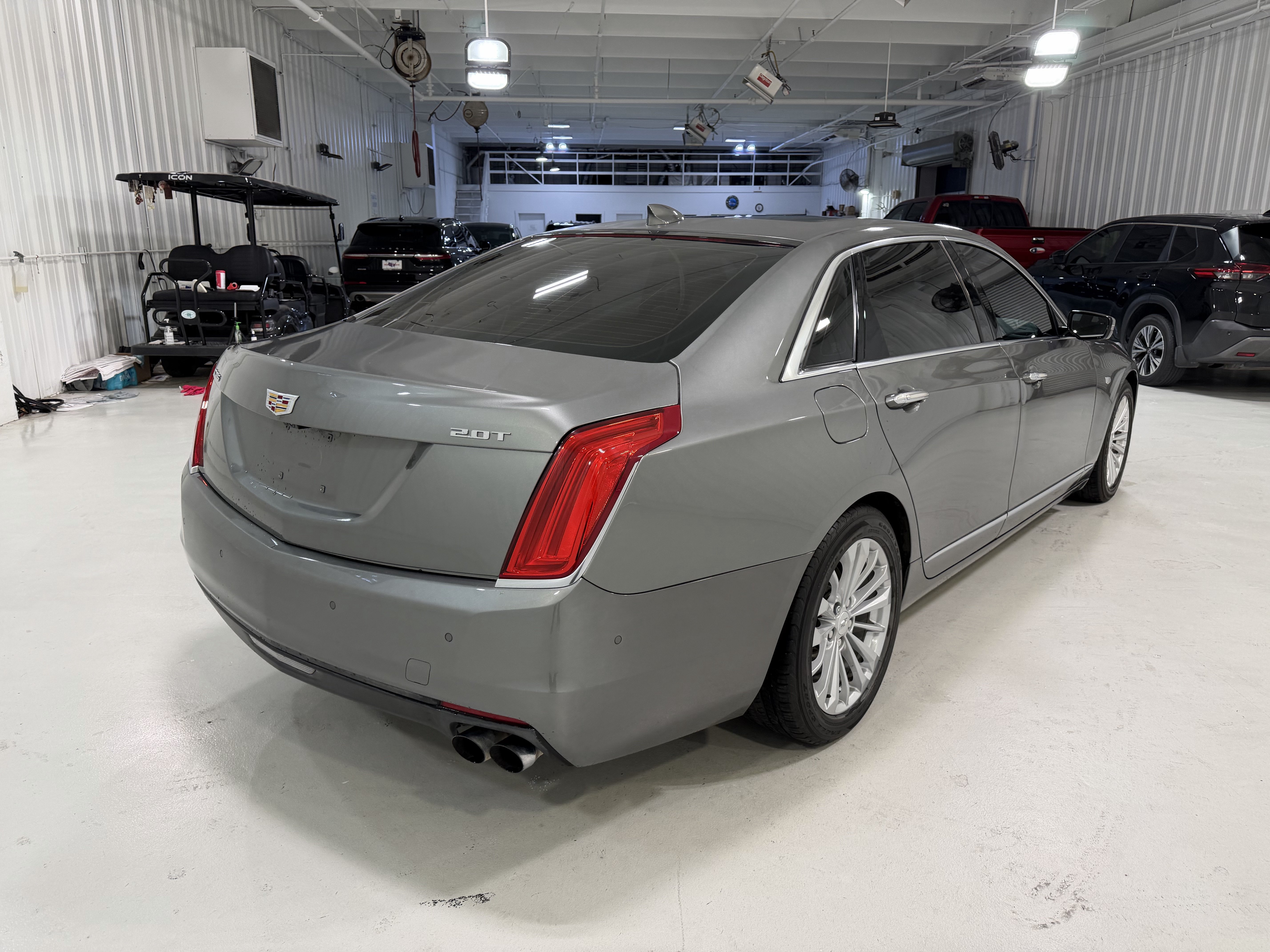 Used 2016 Cadillac CT6 Luxury RWD image 5