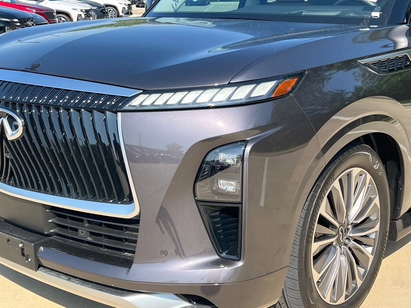 Used 2025 INFINITI QX80 Luxe w/ Cargo Package AWD/4WD image 4
