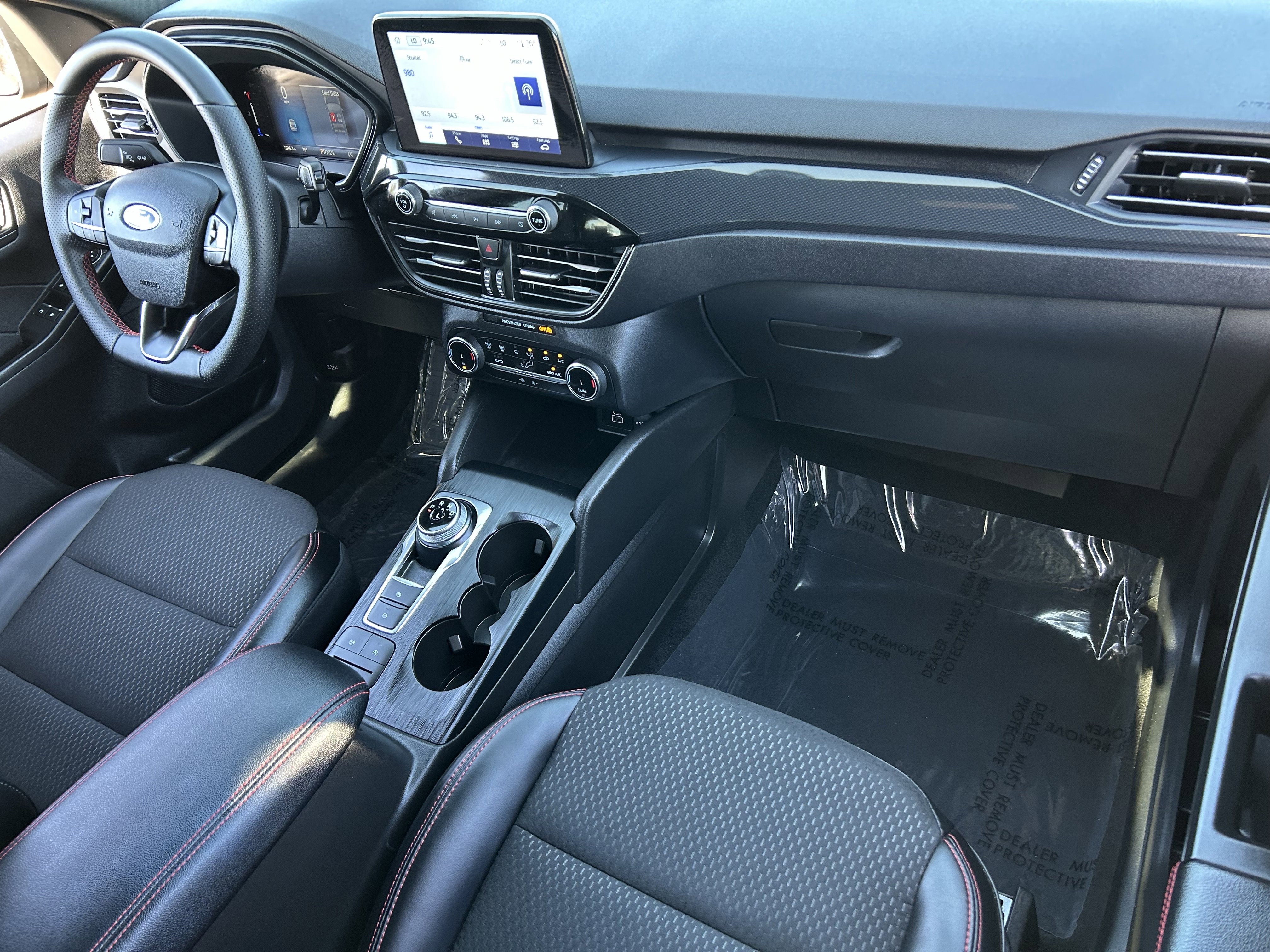 Used 2025 Ford Escape ST-Line image 11