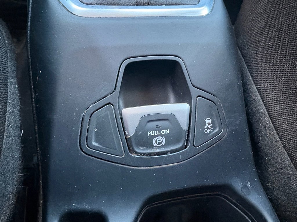 Used 2020 Jeep Renegade Latitude FWD image 22