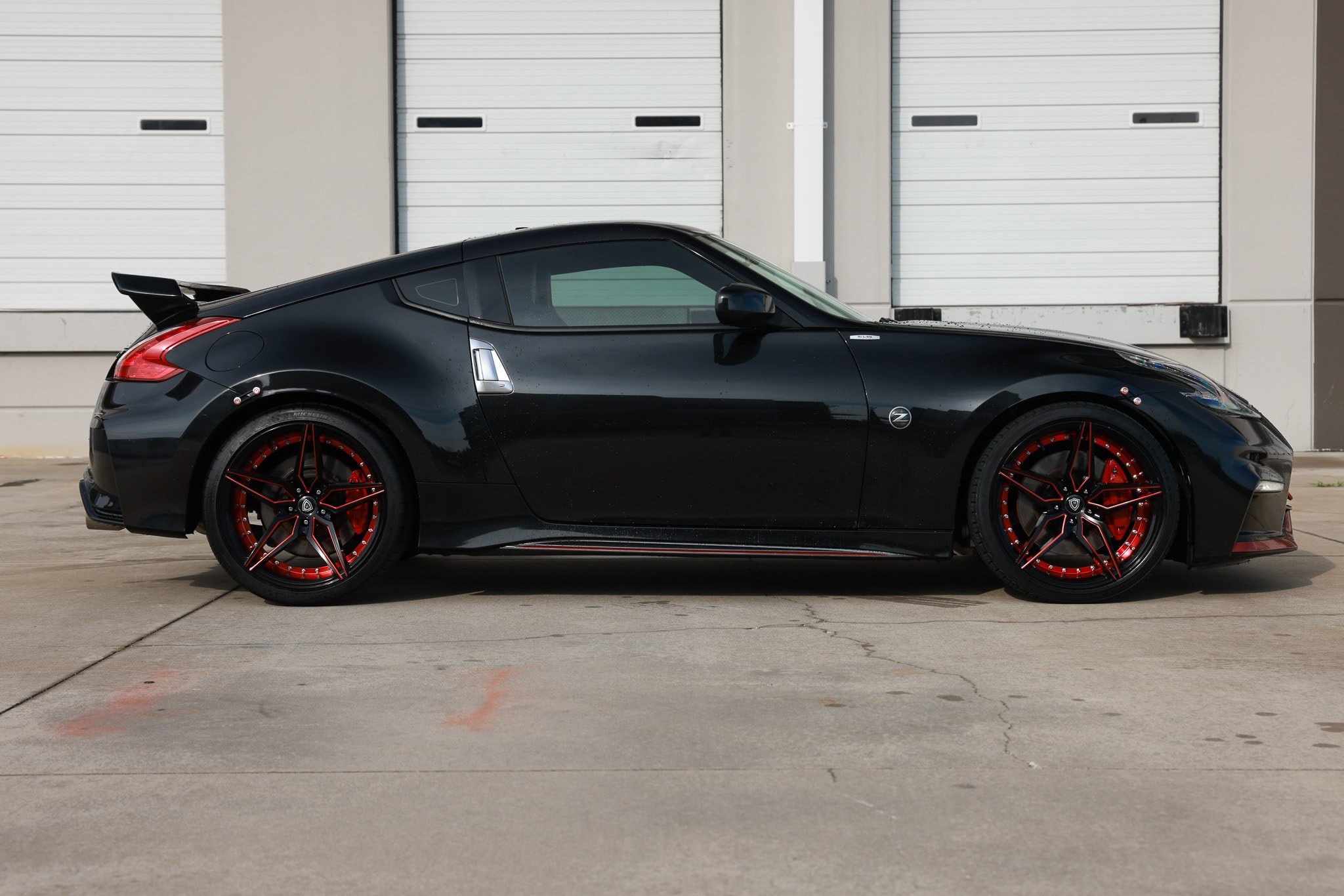 Used 2016 Nissan 370Z NISMO RWD image 17