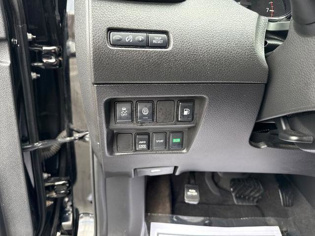 Certified 2020 Nissan Rogue S image 22