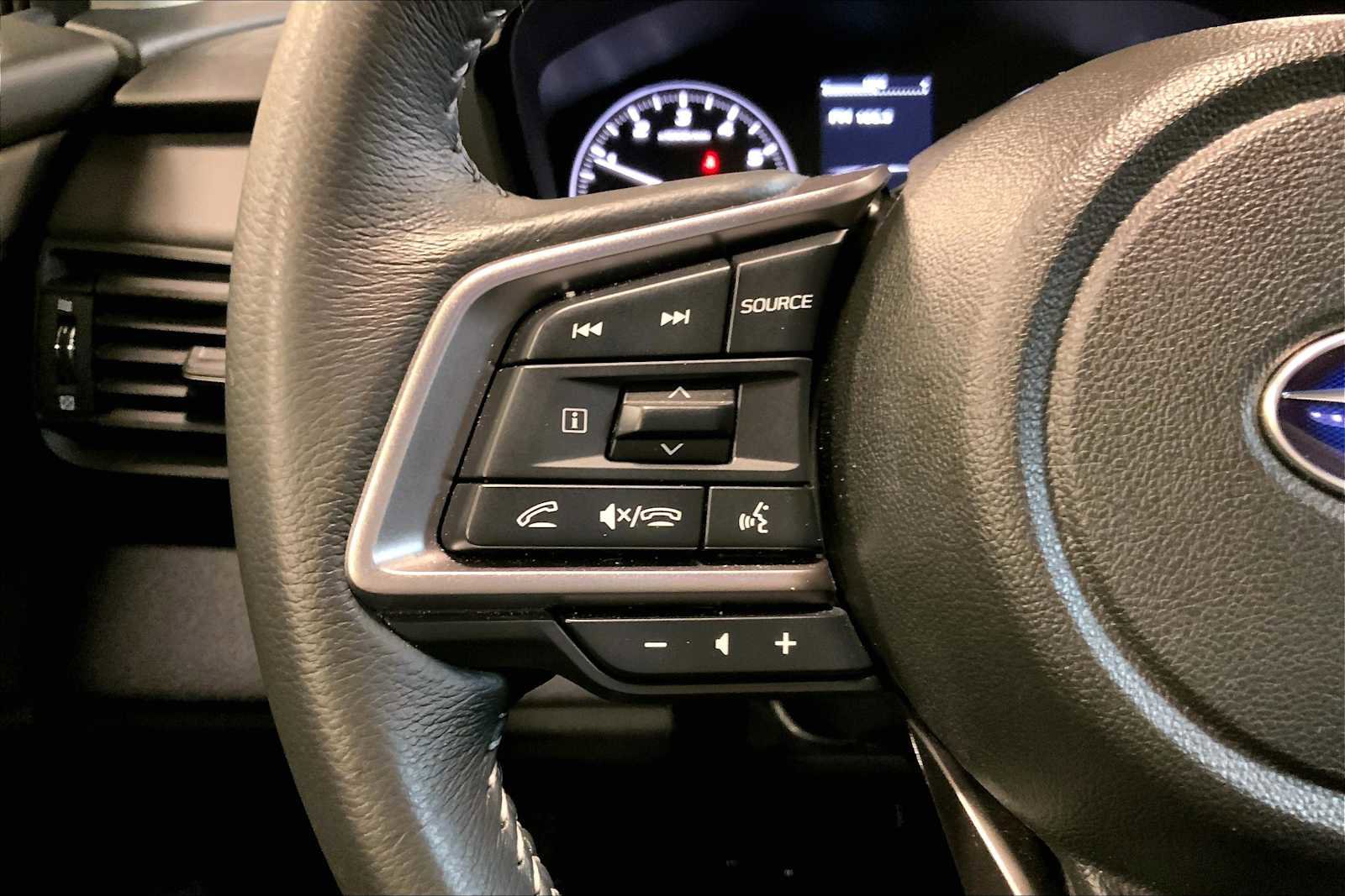 Certified 2025 Subaru Outback Premium image 22