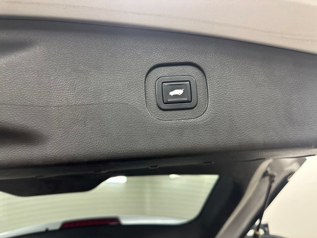 Used 2013 Chevrolet Equinox LTZ FWD image 28