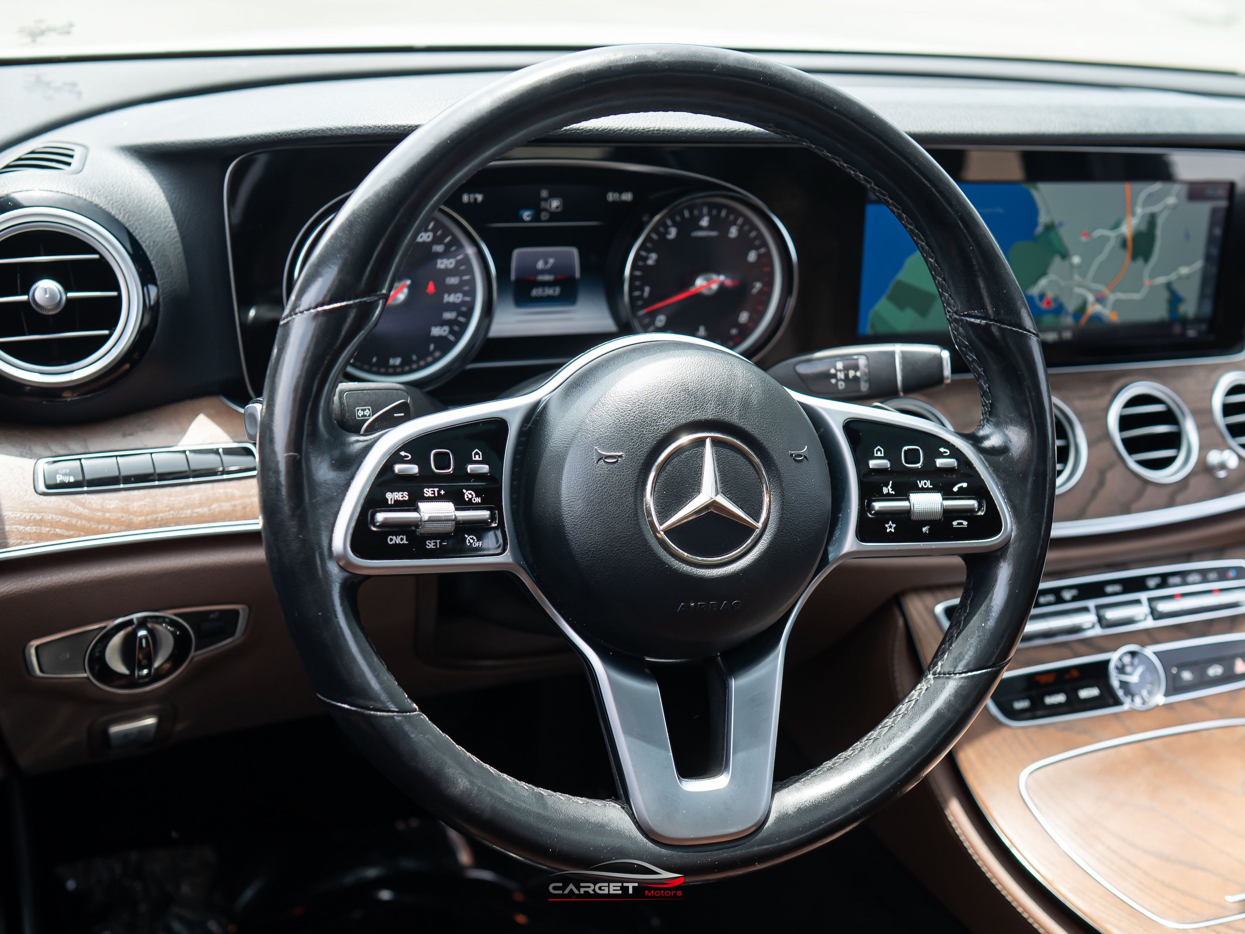 Used 2019 Mercedes-Benz E 450 4MATIC Sedan w/ Premium Package image 23