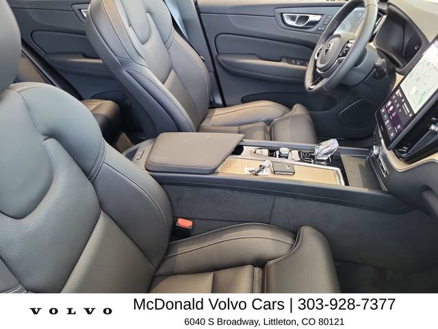 New 2026 Volvo XC60 T8 Ultra w/ Protection Package Premier AWD/4WD image 17