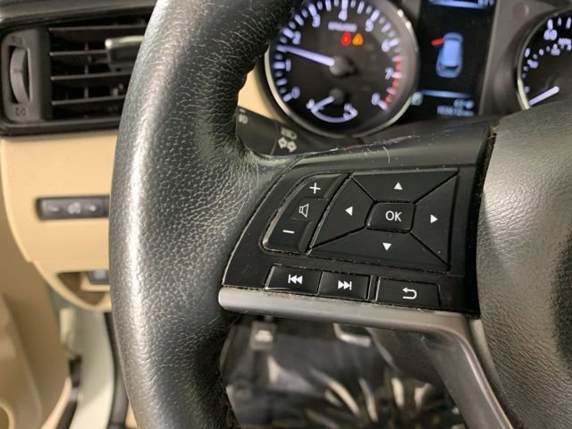 Used 2017 Nissan Rogue SL w/ SL Premium Package AWD/4WD image 19