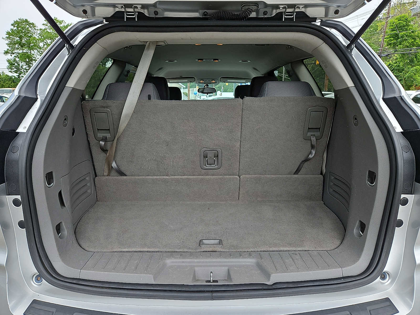 Used 2015 Chevrolet Traverse LS FWD image 28