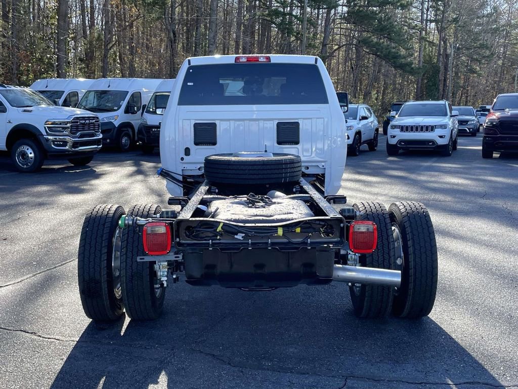 New 2026 RAM 4500 Tradesman w/ Chrome Appearance Group AWD/4WD image 7
