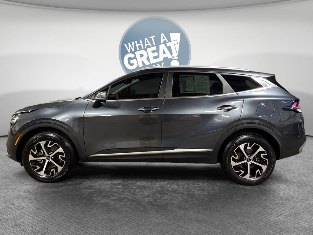 Certified 2023 Kia Sportage EX image 7