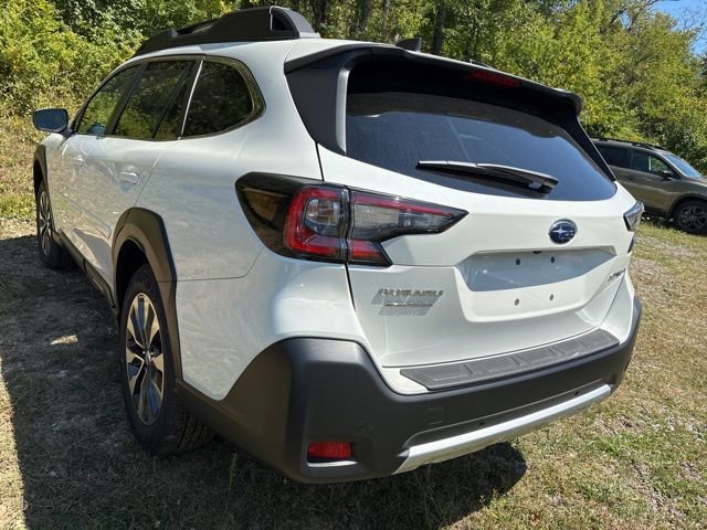 New 2025 Subaru Outback Limited image 3