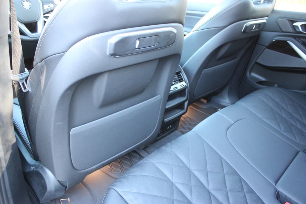 Used 2024 BMW X5 xDrive40i w/ Premium Package image 47
