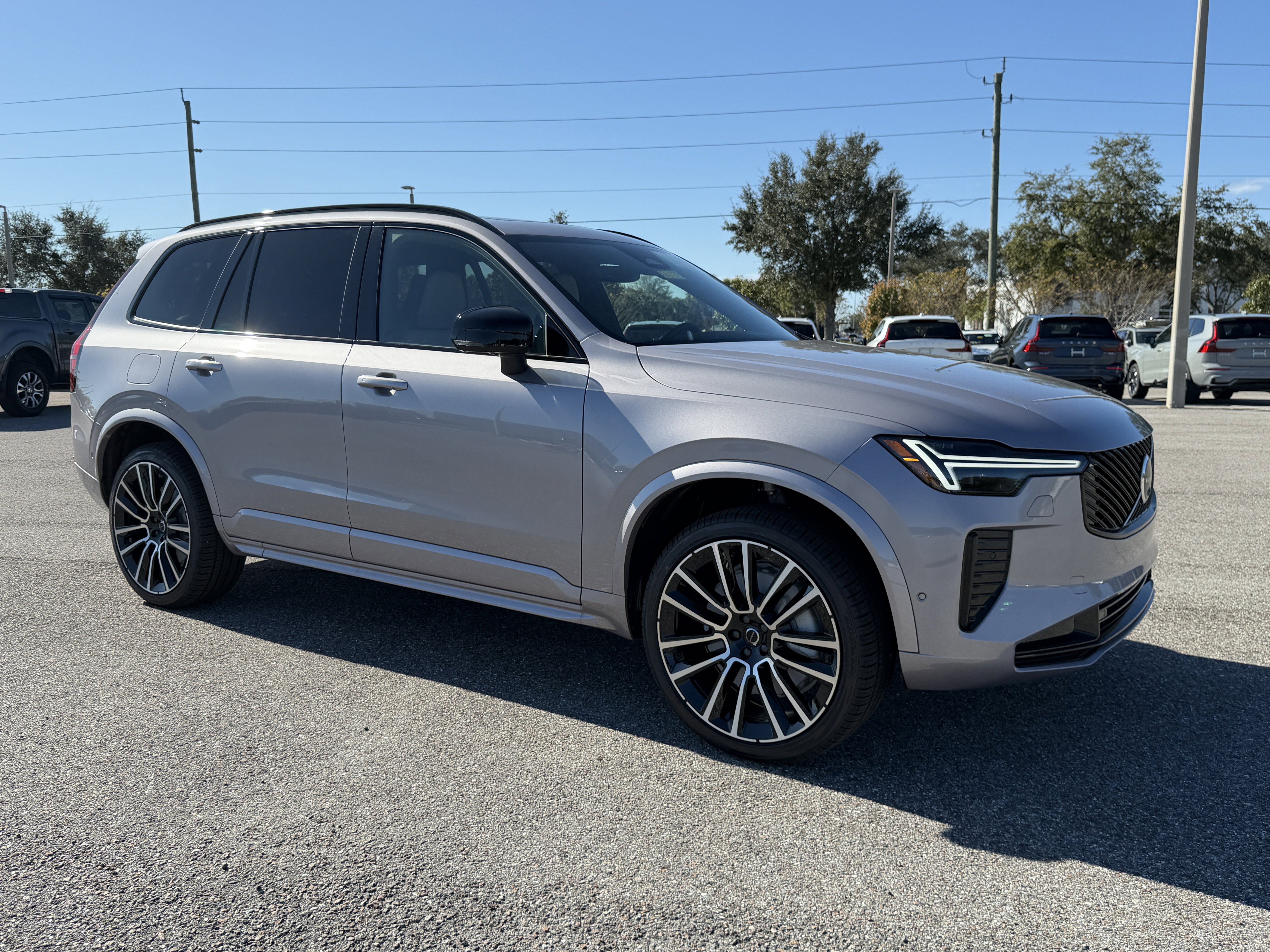 New 2026 Volvo XC90 B6 Ultra w/ Lounge Package image 1