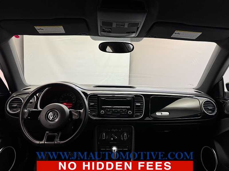 Used 2012 Volkswagen Beetle 2.5 FWD image 11