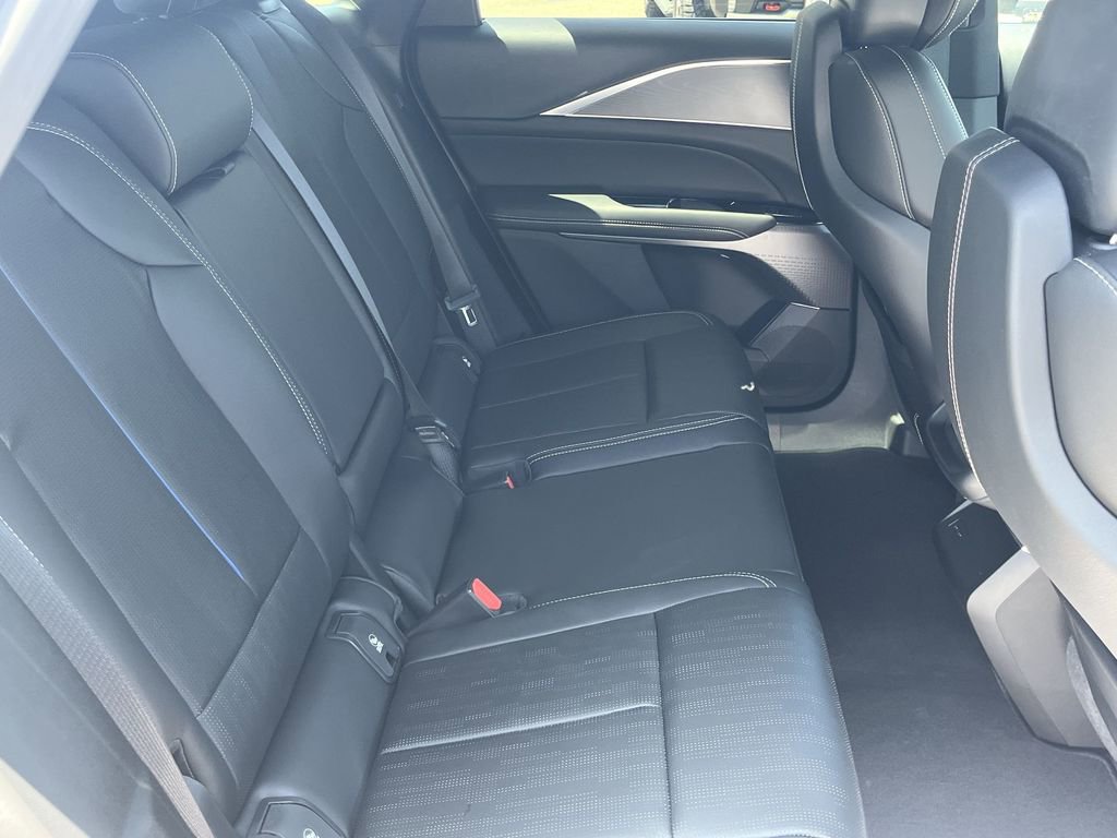 New 2025 Cadillac Lyriq Luxury image 20