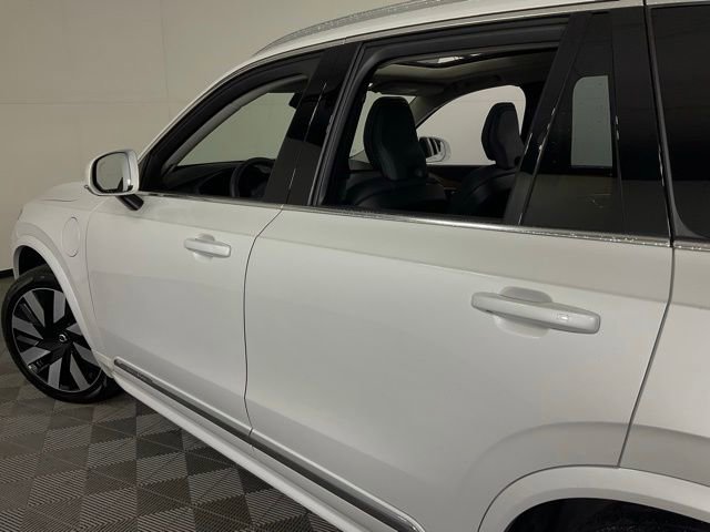 Certified 2024 Volvo XC90 T8 Plus w/ Protection Package Premier AWD/4WD image 36