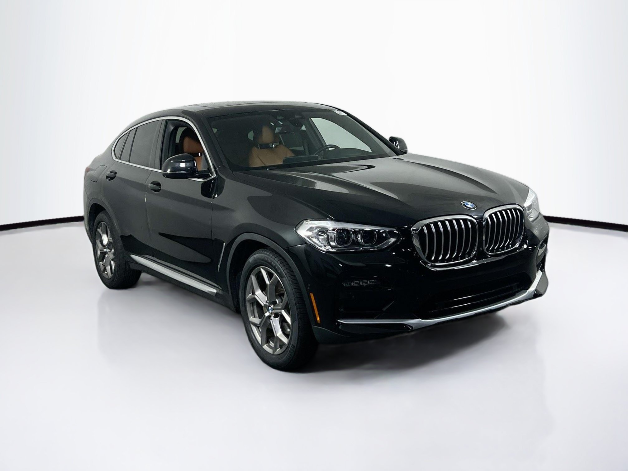 Used 2021 BMW X4 xDrive30i w/ Premium Package AWD/4WD image 3