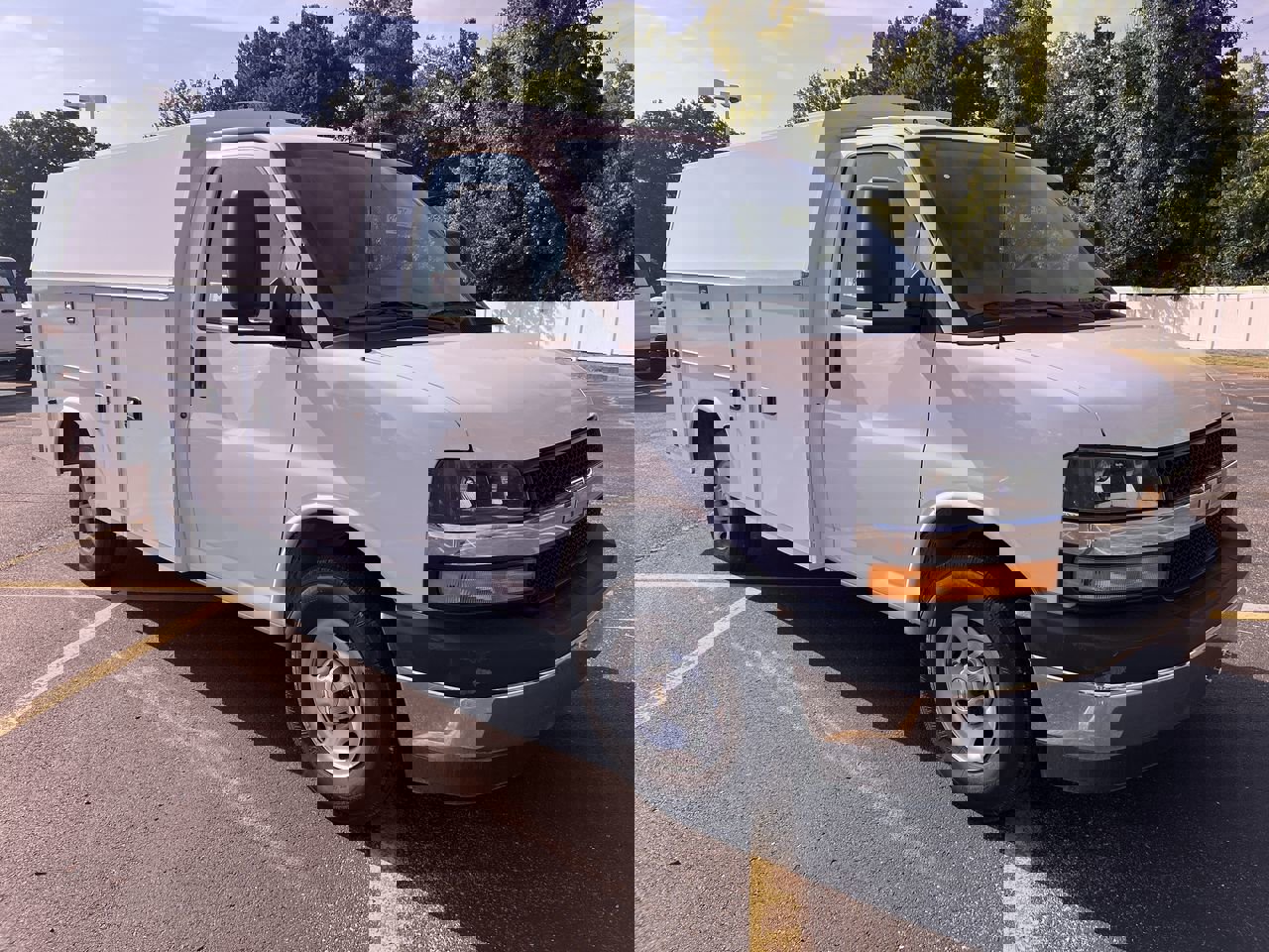 New 2025 Chevrolet Express 3500 w/ Power Convenience Package image 21