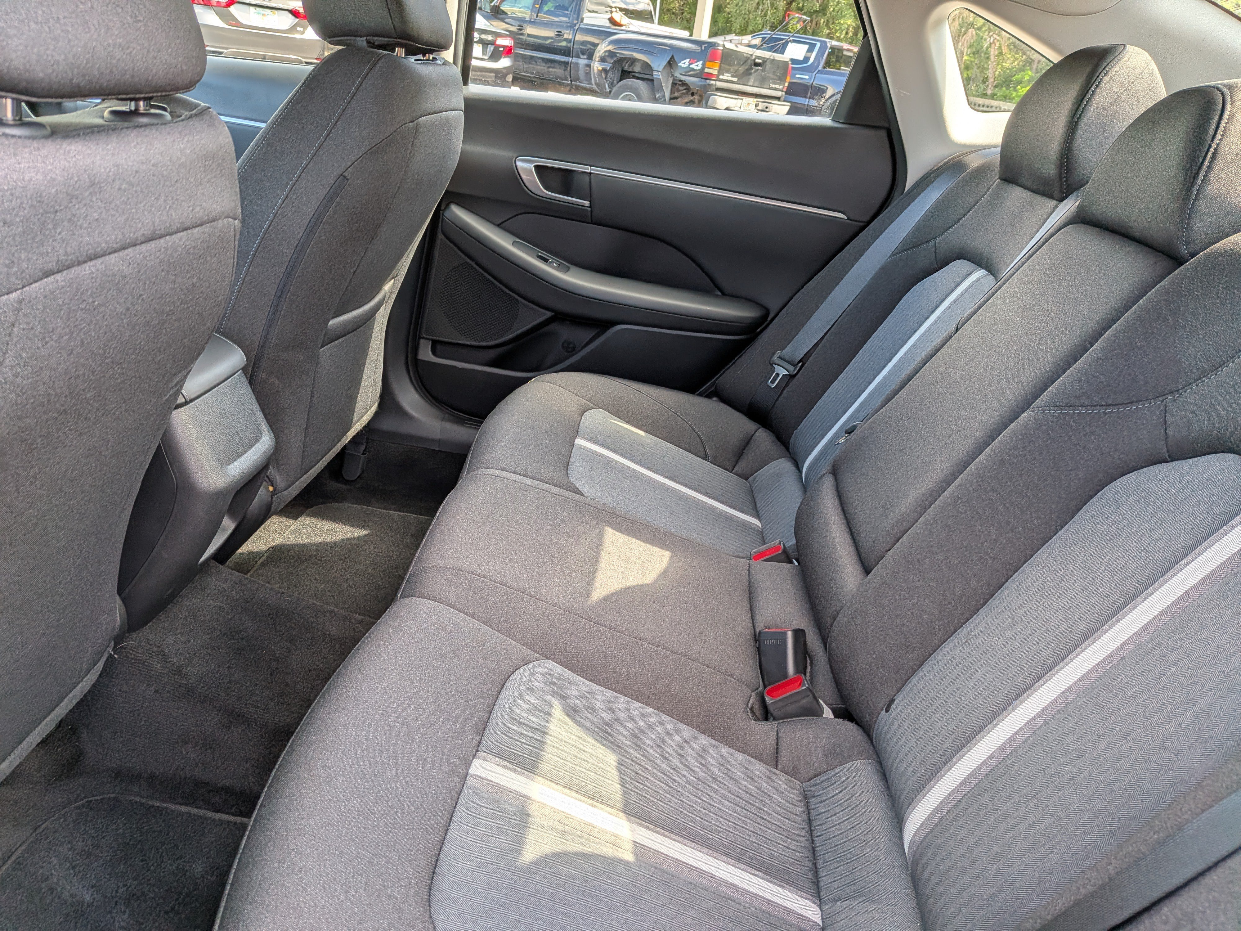 Used 2021 Hyundai Sonata SEL FWD image 16