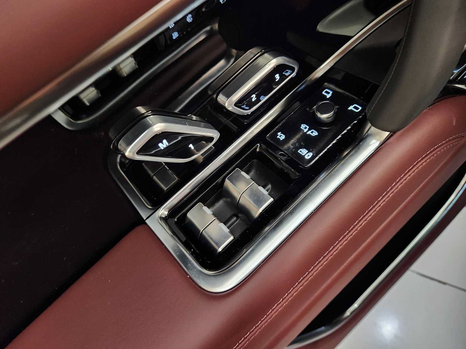 New 2026 Land Rover Range Rover SE AWD/4WD image 21