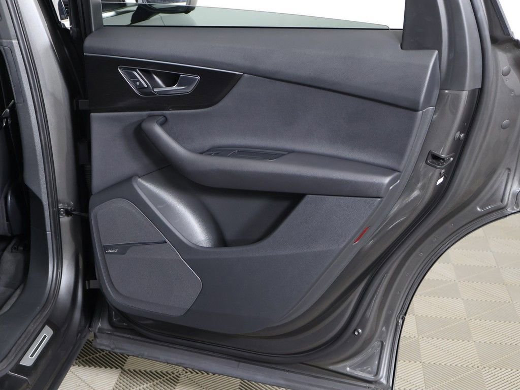 Used 2020 Audi Q7 3.0T Premium Plus w/ Premium Plus Package image 31