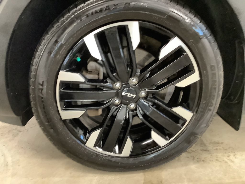 Certified 2024 Kia Telluride SX Prestige AWD/4WD image 31