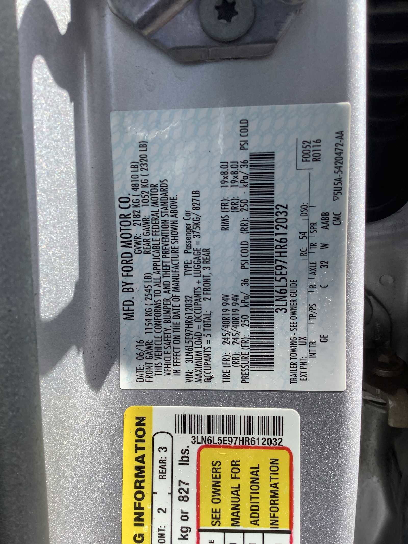 Used 2017 Lincoln MKZ Reserve FWD image 10