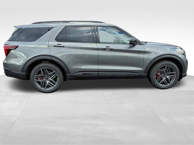 New 2026 Ford Explorer Active w/ Active Comfort Package AWD/4WD image 10