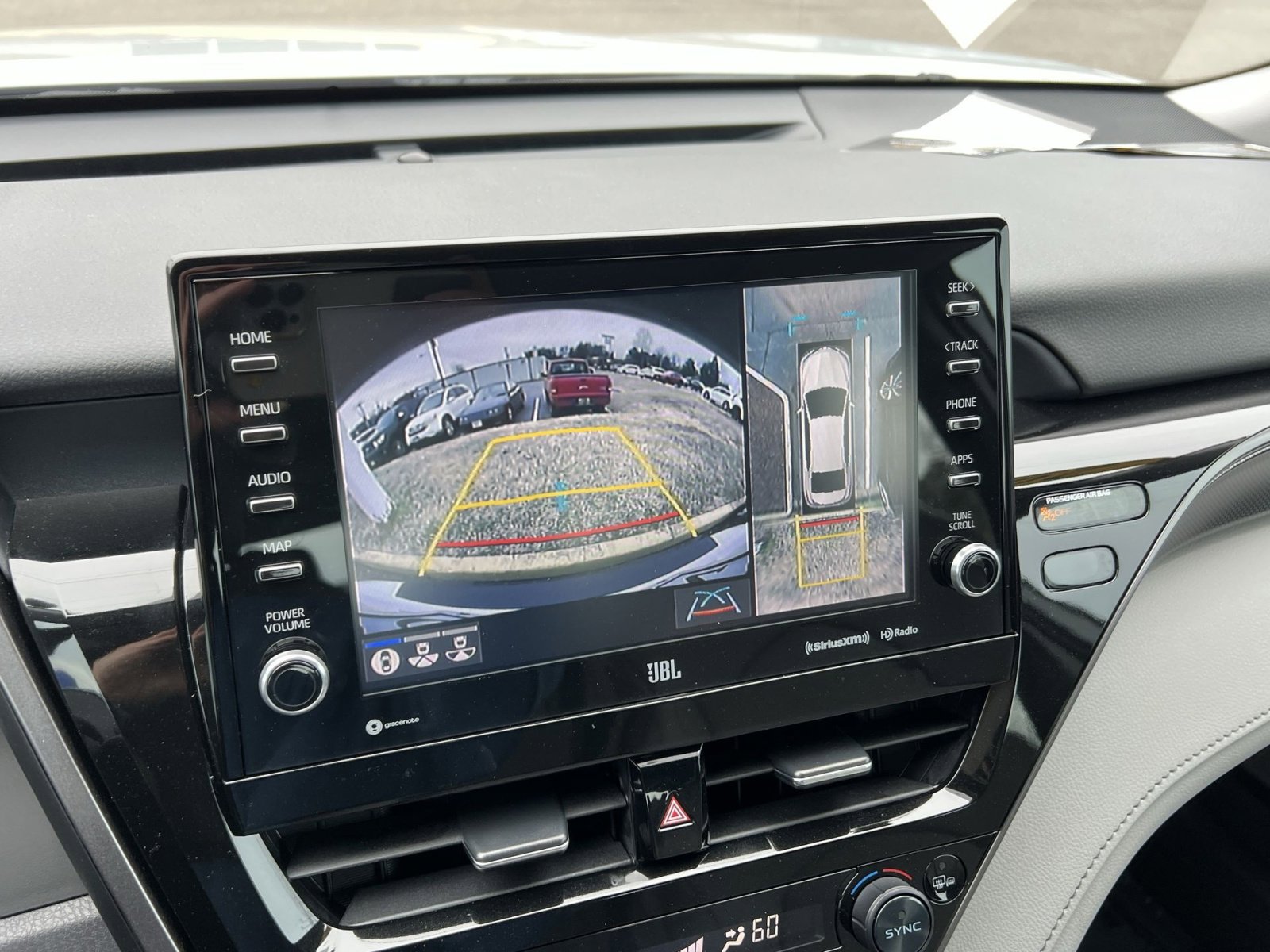 Used 2023 Toyota Camry XSE w/ Navigation Package image 16