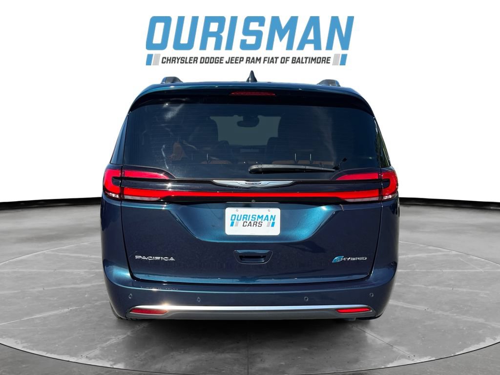 Used 2023 Chrysler Pacifica Pinnacle FWD image 5