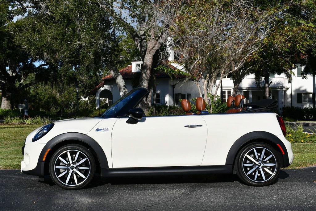 Used 2021 MINI Cooper S image 30