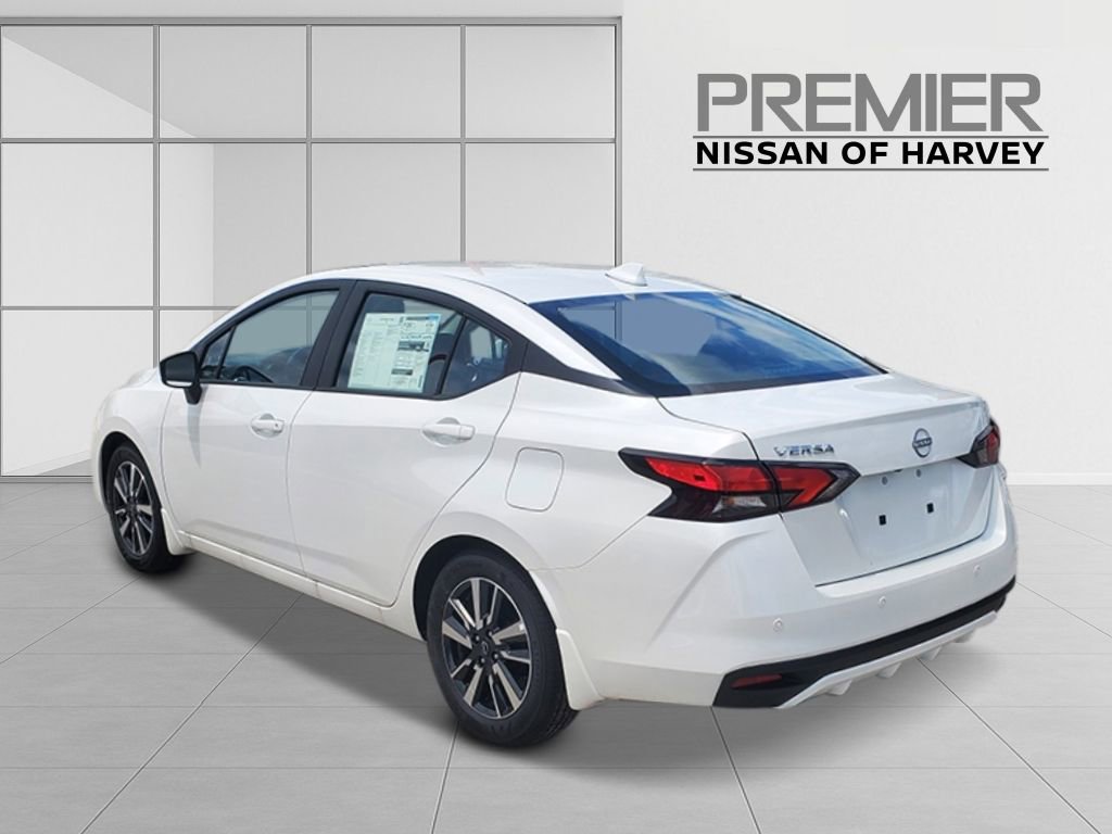 New 2025 Nissan Versa SV w/ Trunk Package image 4