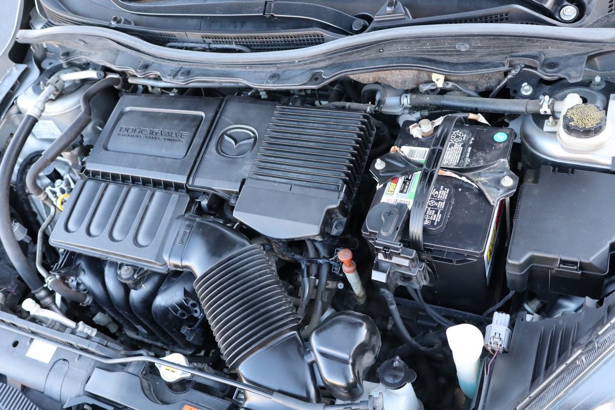 Used 2012 MAZDA MAZDA2 Touring image 40