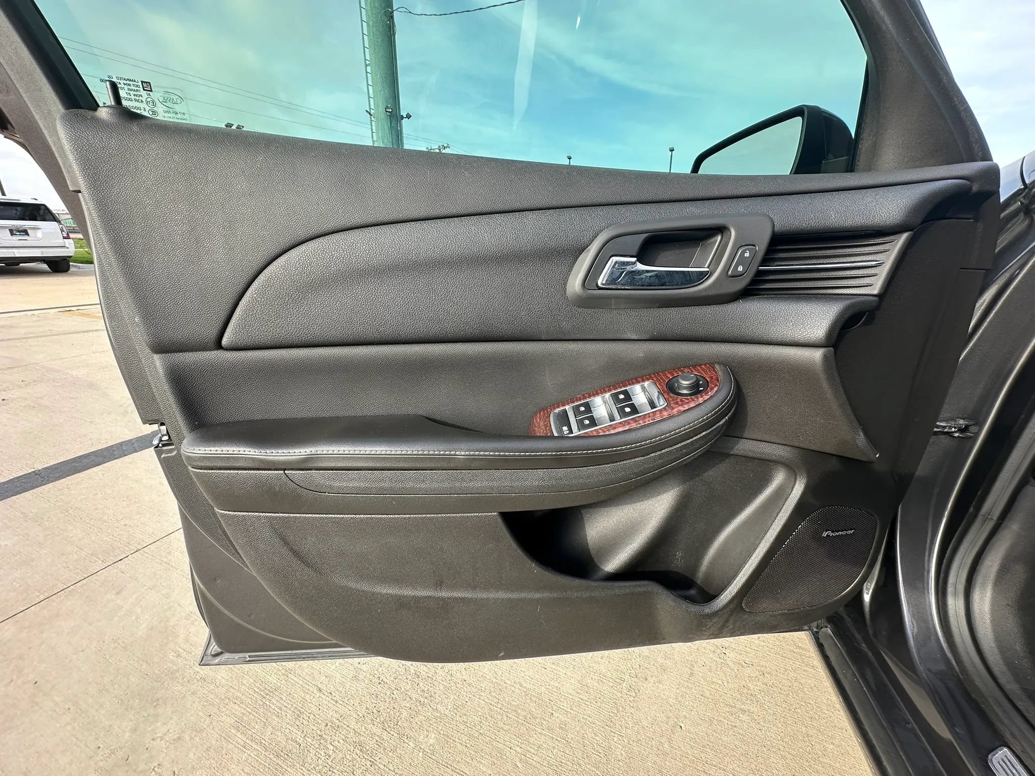 Used 2013 Chevrolet Malibu LTZ FWD image 30