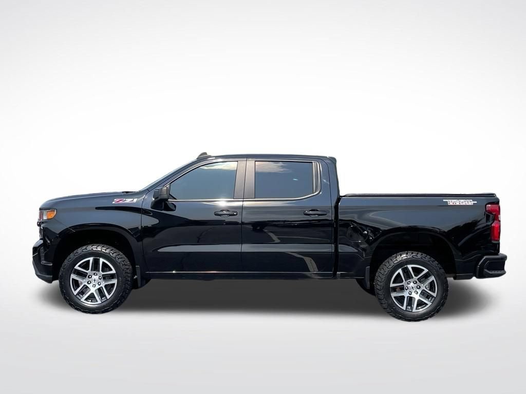 Used 2020 Chevrolet Silverado 1500 Custom Trail Boss w/ Custom Convenience Package AWD/4WD image 2