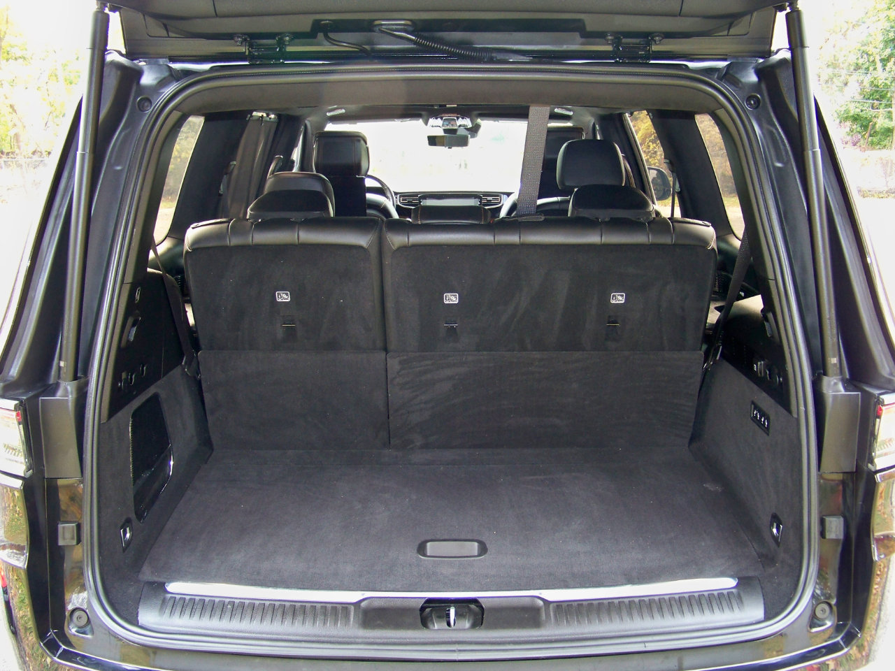 Used 2022 Jeep Grand Wagoneer Series III w/ Rear Seat Video Group 1 image 12