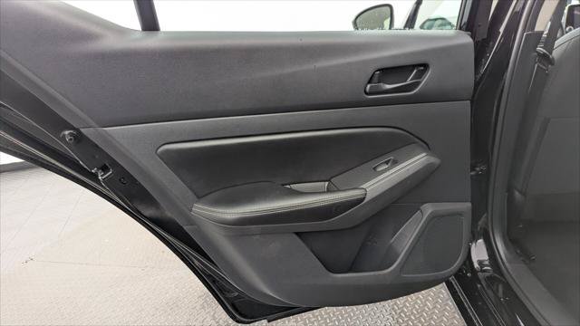 Used 2025 Nissan Altima 2.5 SV FWD image 16