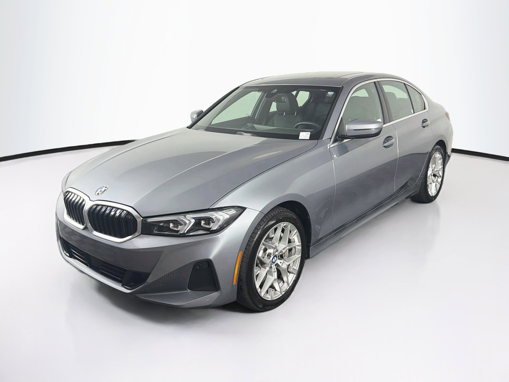 Used 2026 BMW 330i Sedan RWD image 3