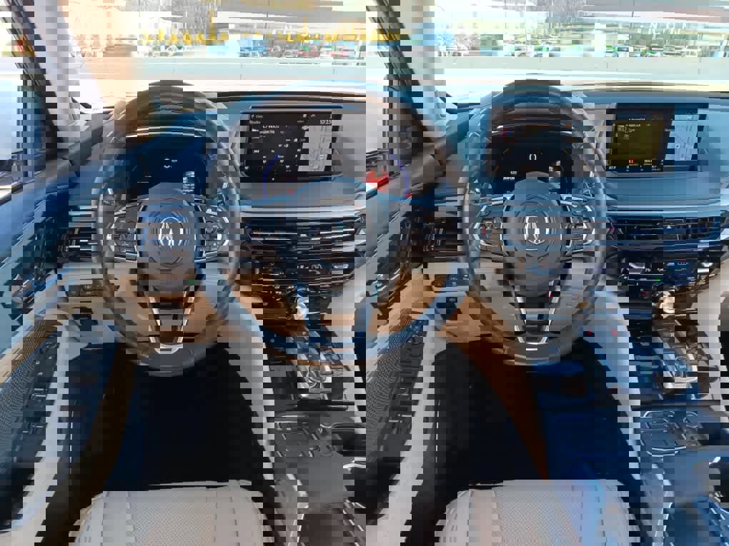 Used 2023 Acura MDX SH-AWD w/ Technology Package image 30