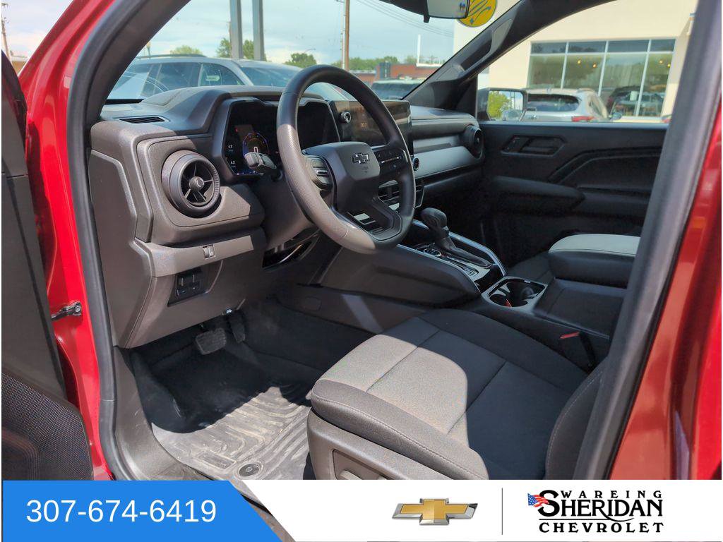 Used 2024 Chevrolet Colorado Trail Boss w/ Advanced Trailering Package image 10