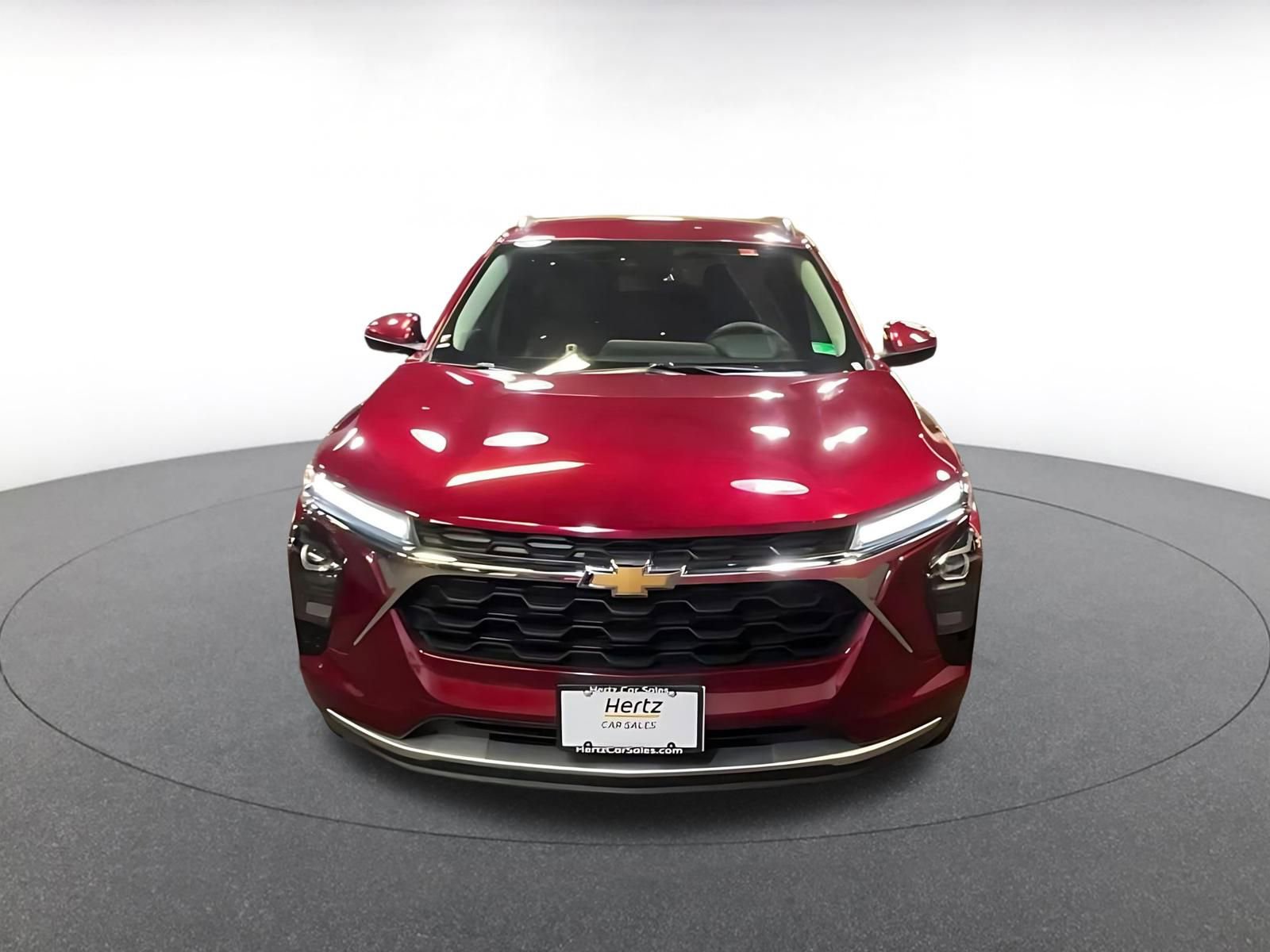 Used 2025 Chevrolet Trax LT image 4