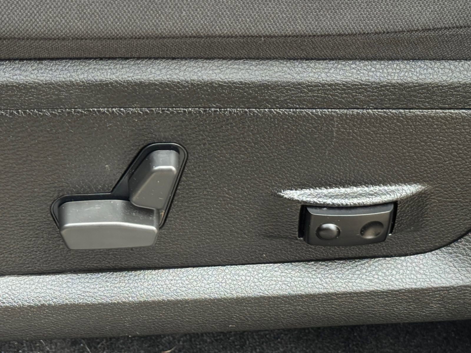 Used 2022 RAM 1500 Classic Warlock image 25