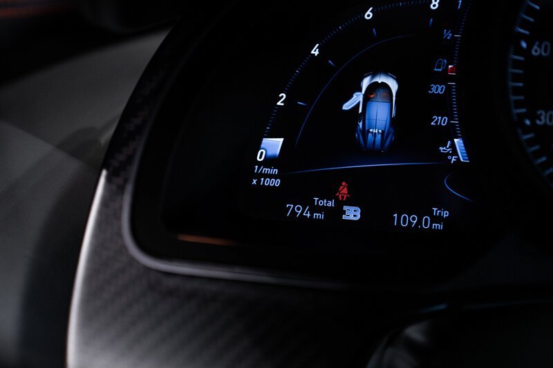 Used 2022 Bugatti Chiron Super Sport AWD/4WD image 68